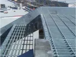 Plataforma operativa de rejilla de acero